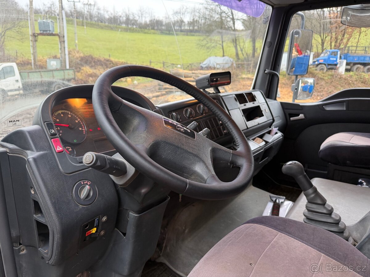 Man 8.180- nosič kontejneru - 5