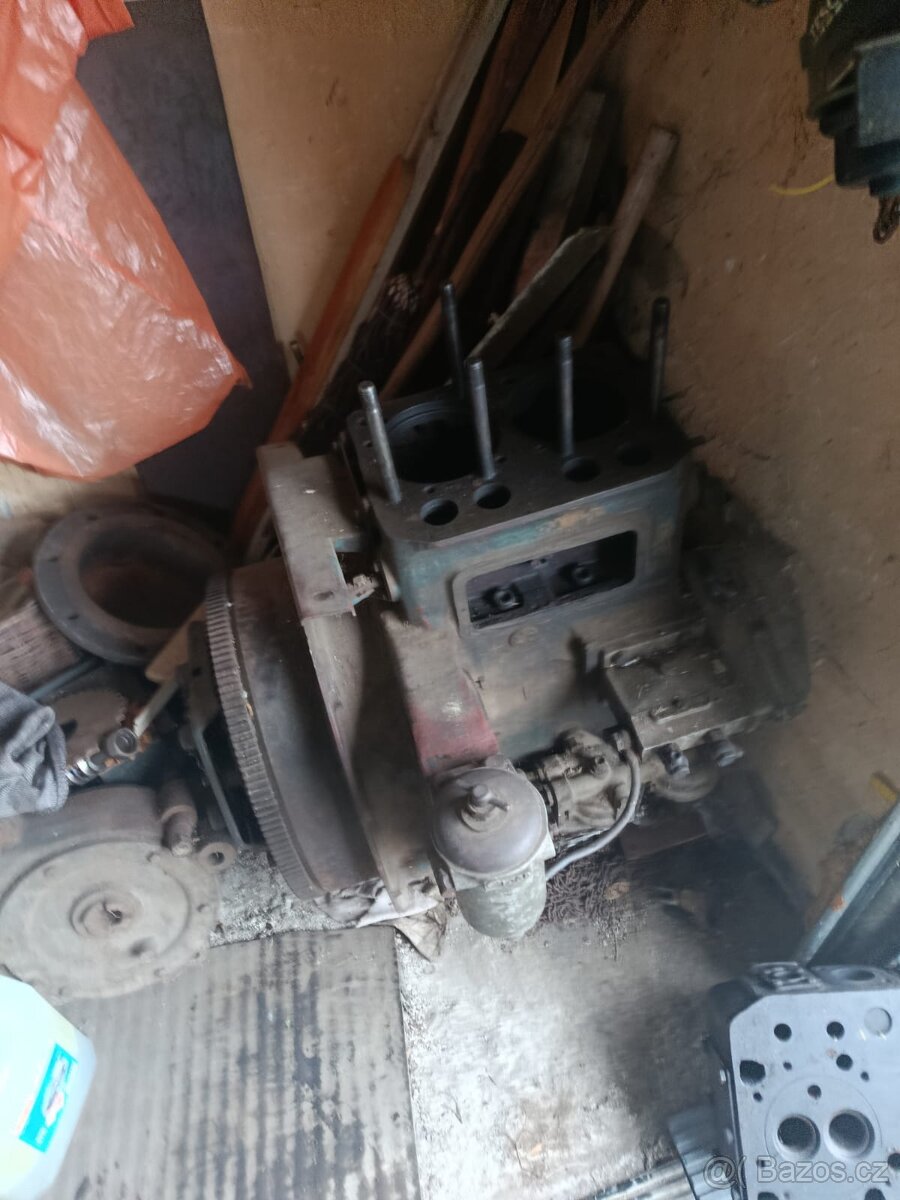 Zetor 25 A blok motoru - 5