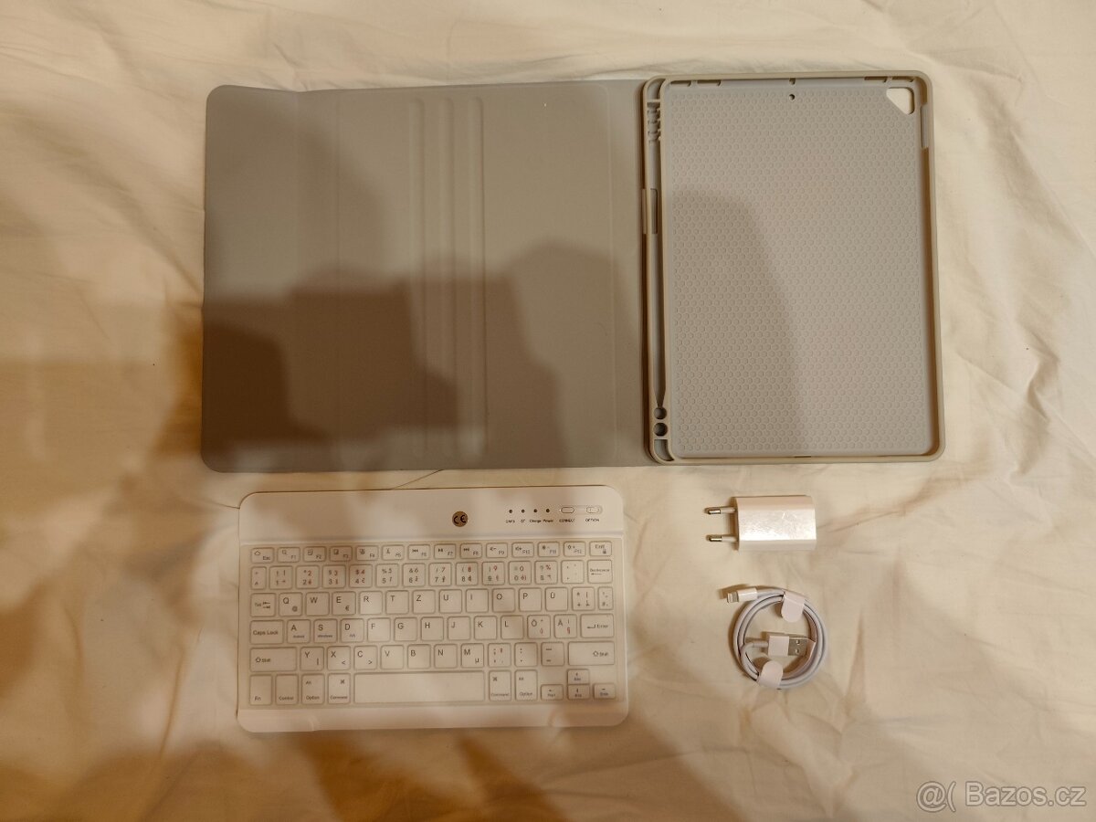 Tablet Apple iPad / 8th gen. / 10,2" / 32GB / Wi-Fi - 5