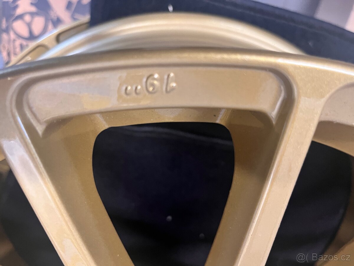 OZ Racing 5x108 x19” 8x19 ET 38 - 5