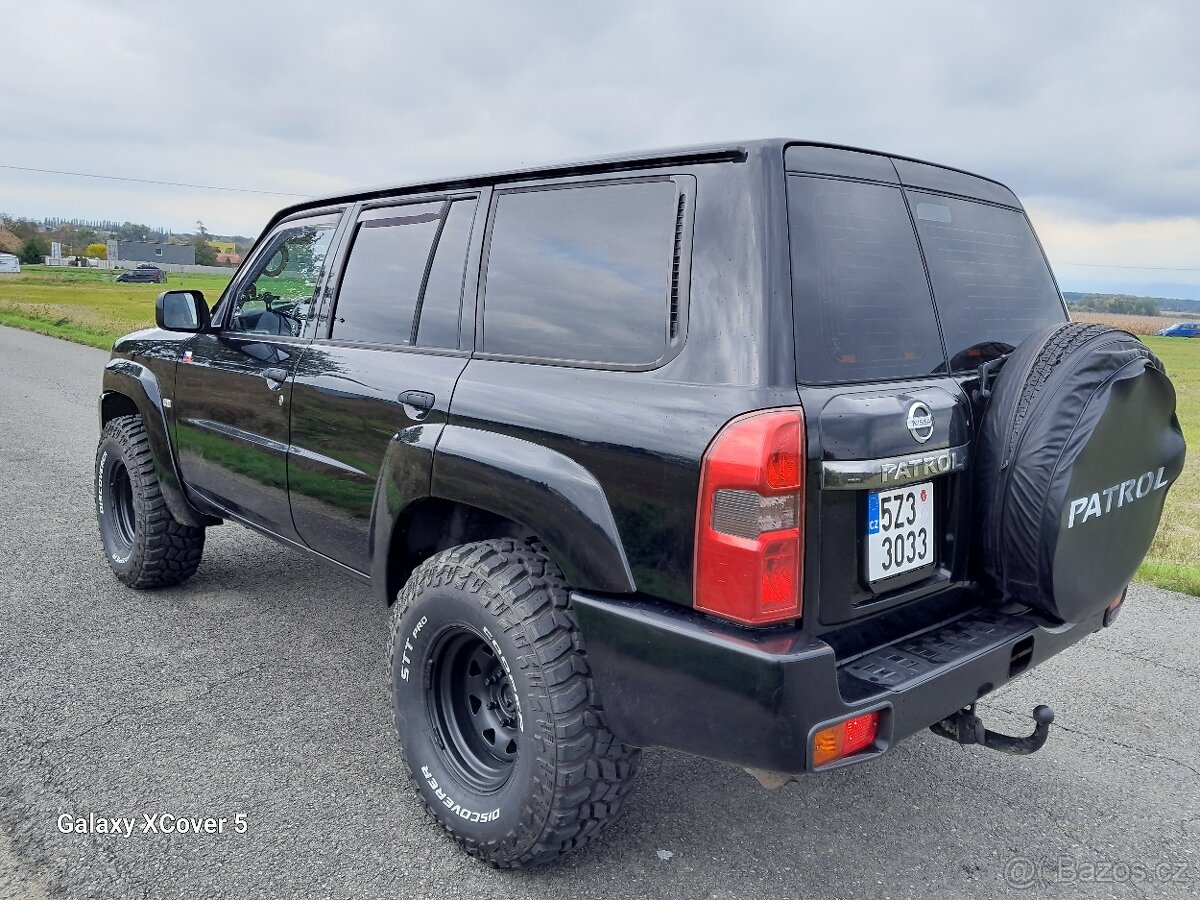Nissan  patrol y61