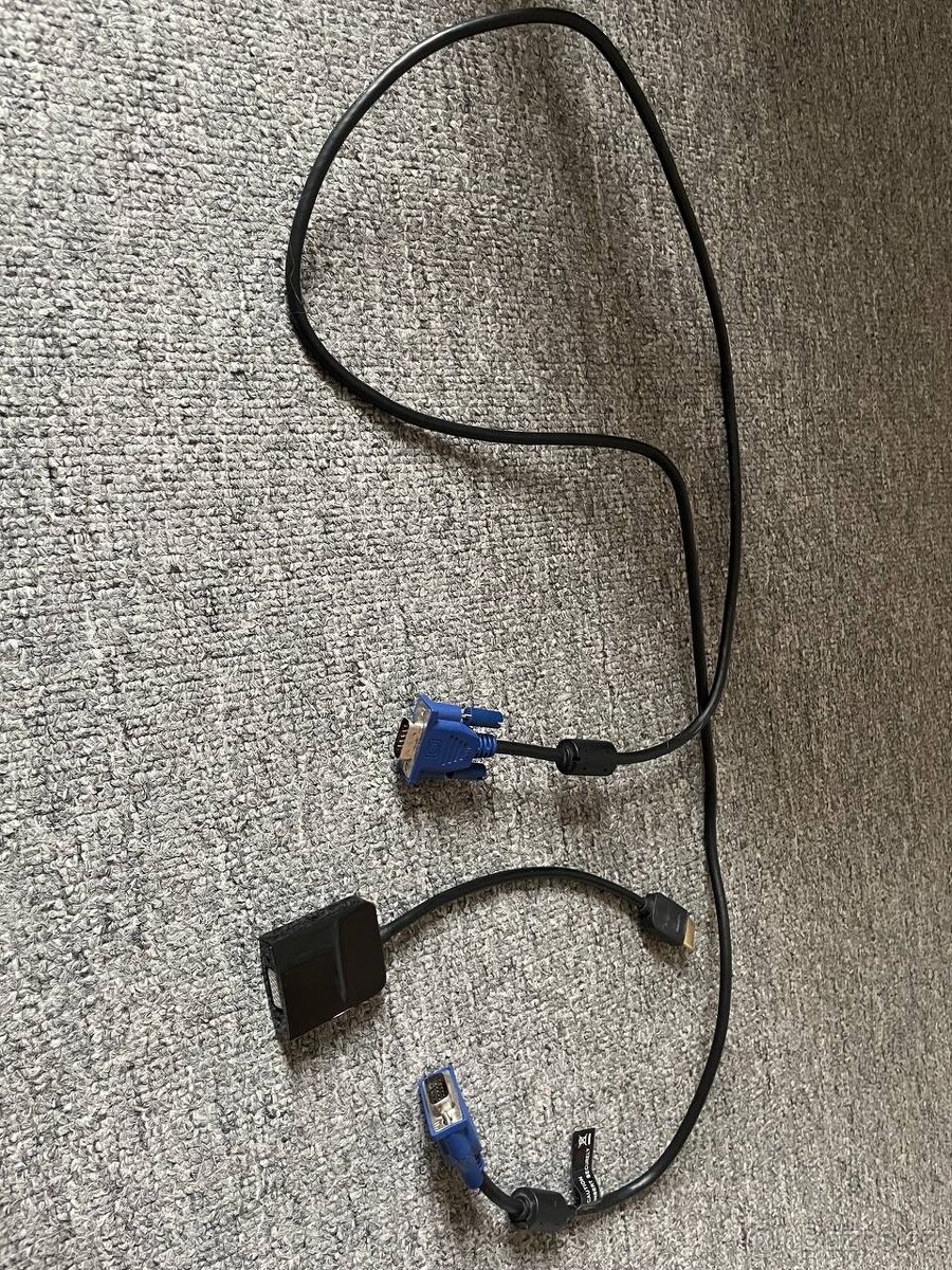 Samsung S22D300NY – plně funkční monitor (včetně kabelů) - 5