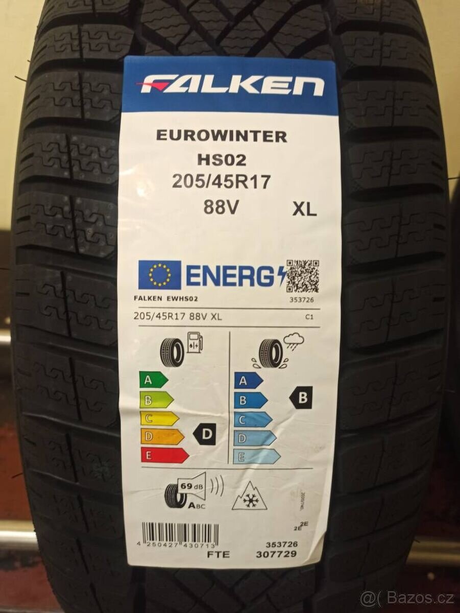Falken 205/45 R17 88V 8,5mm - 5