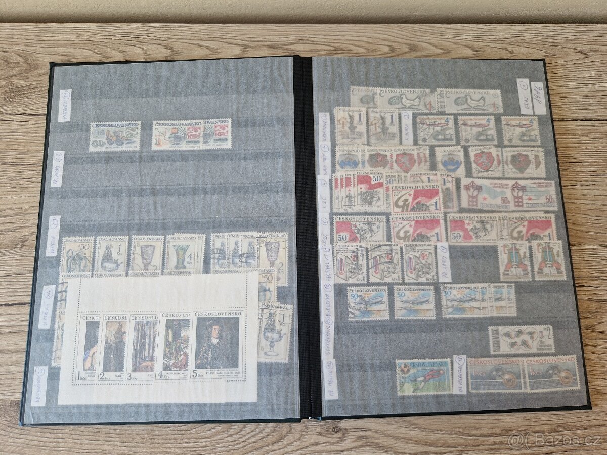 Poštovní známky ČSR v albu. - 5