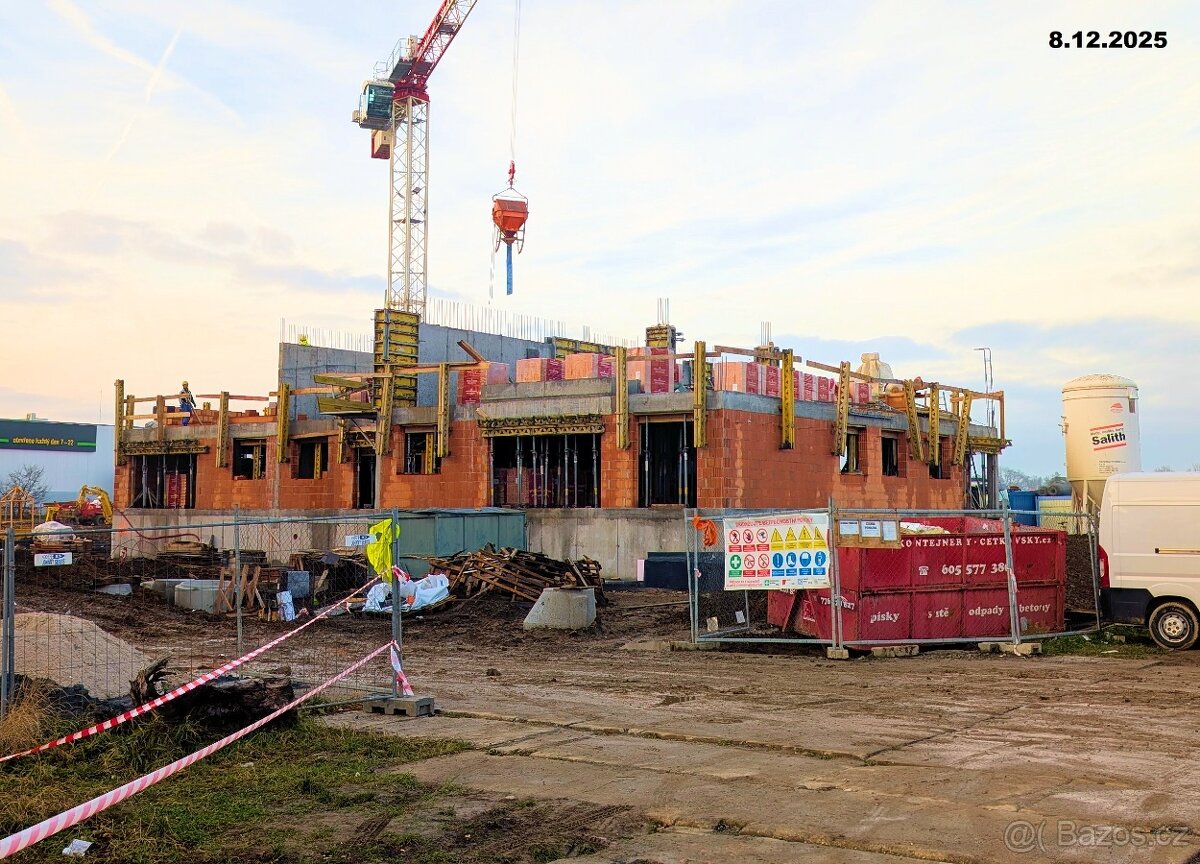 Prodej bytu 3+kk 121 m² s velkou terasou - 5