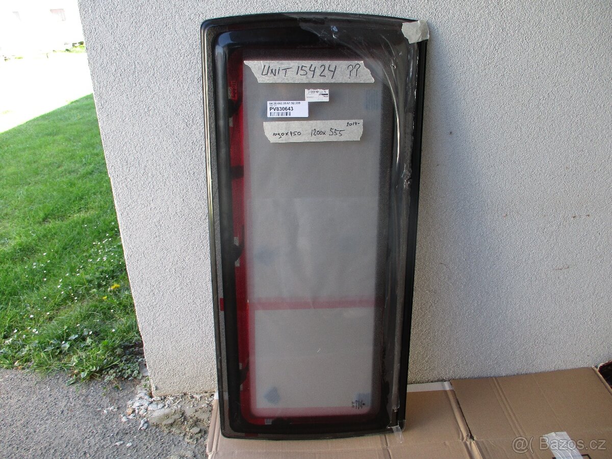 Okno č. 1 ke karavanu HOBBY - rok 2014 - 5