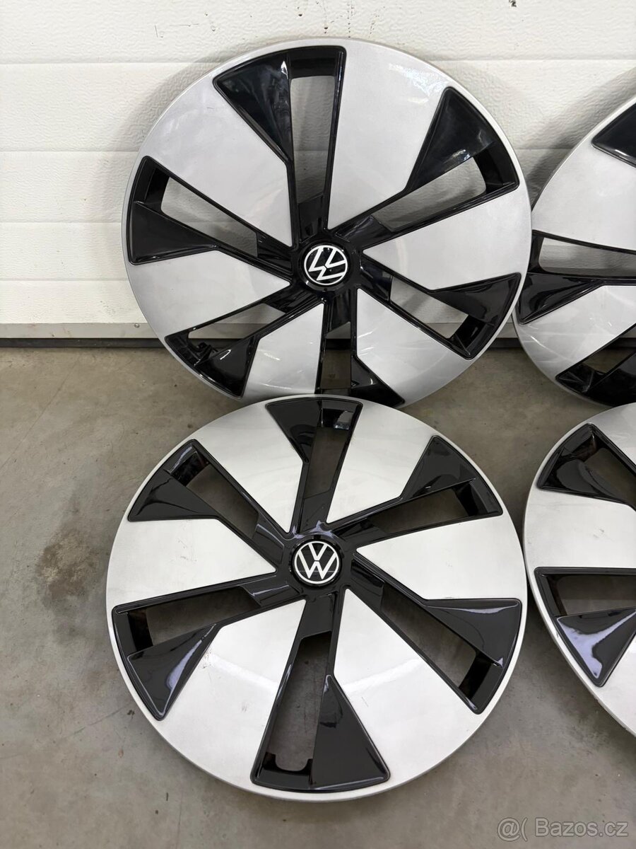 ORIGINÁLNÍ POKLICE VW ID3 - 5
