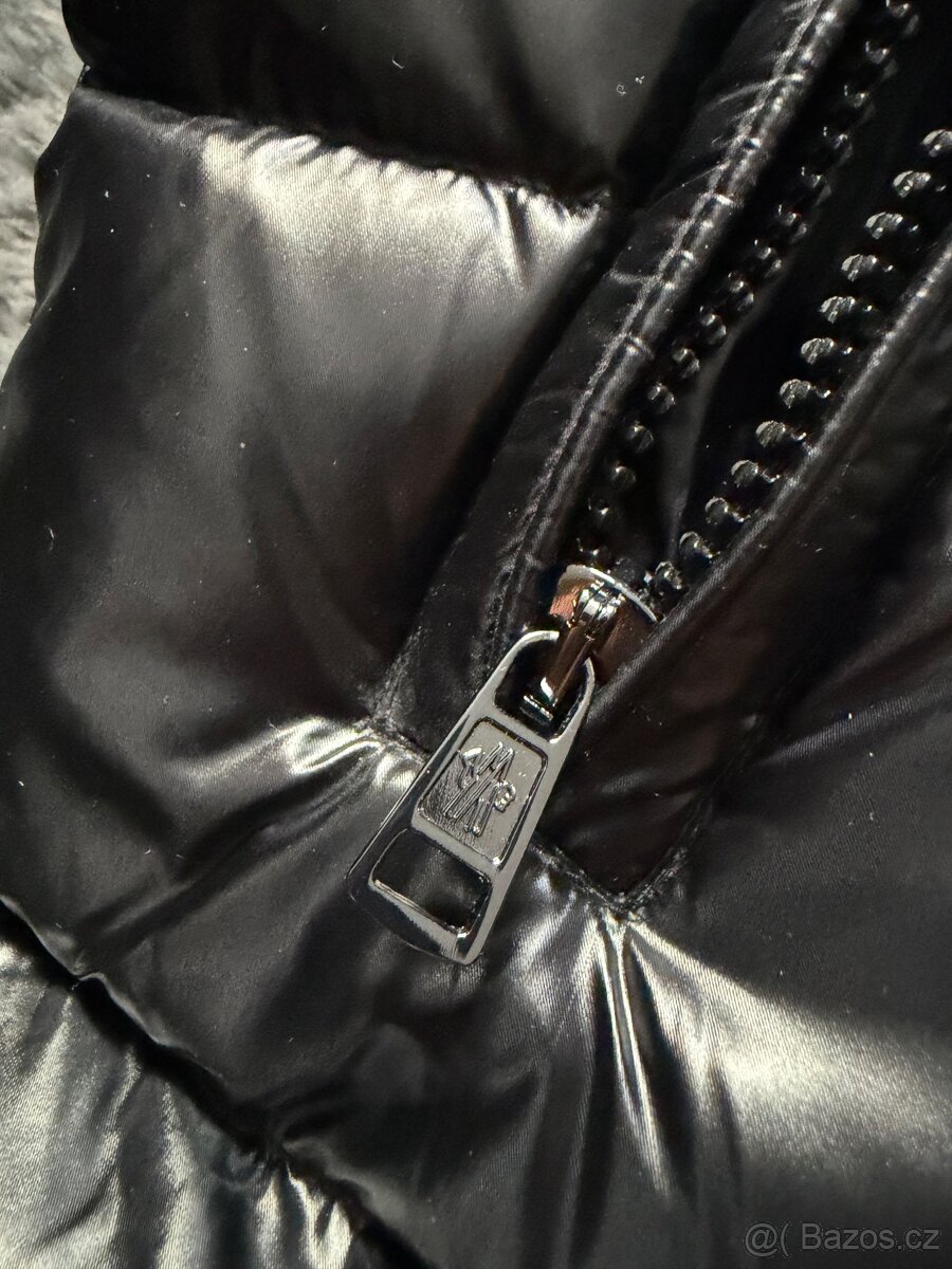 Prodám Moncler Vestu - 5