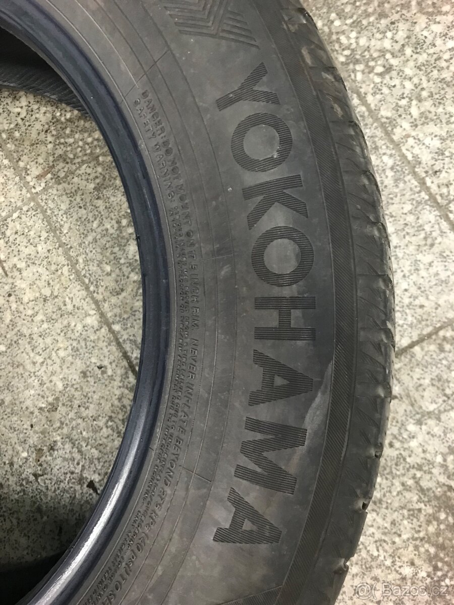 Yokohama 215/65-1799V Zimni - 5
