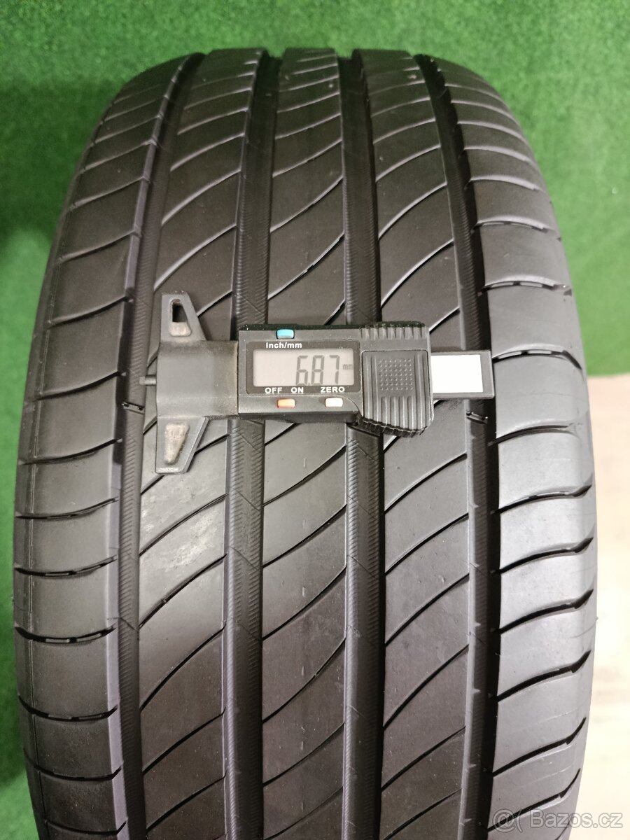 4ks letni 225/45/17 Michelin - 5
