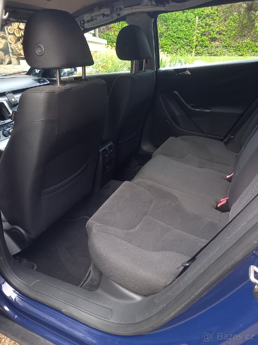 VW Passat B6 - roleta kufru - 5