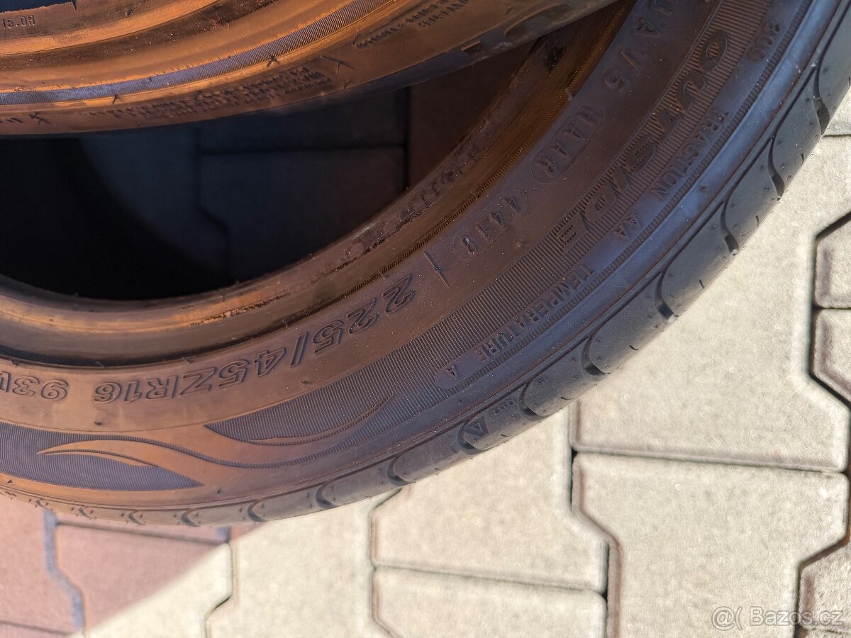 Letní pneu Nexen 225/45 R16 - 5