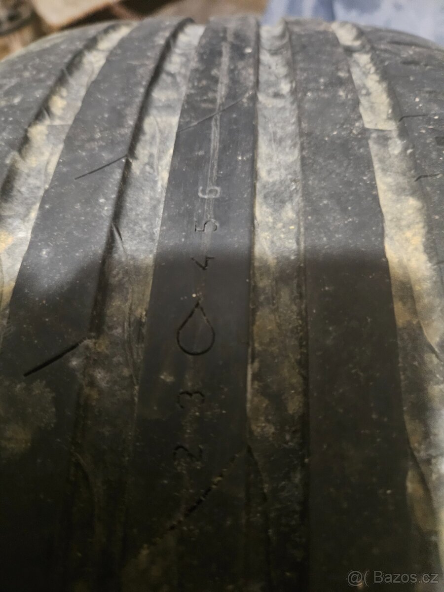 Prodám pneumatiky 225/55/17 101W - 5