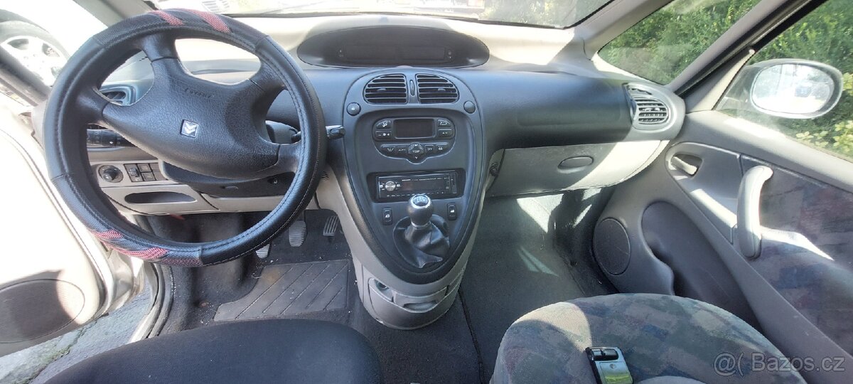 Citroën xsara Picasso 2l 66k - 5