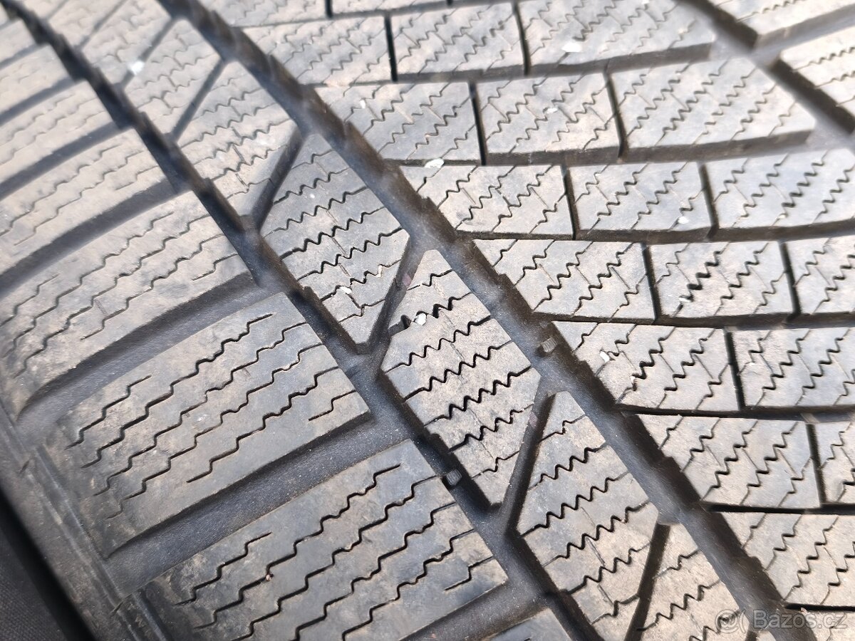 Zimní pneu 275/35R20 2kusy Continental - 5