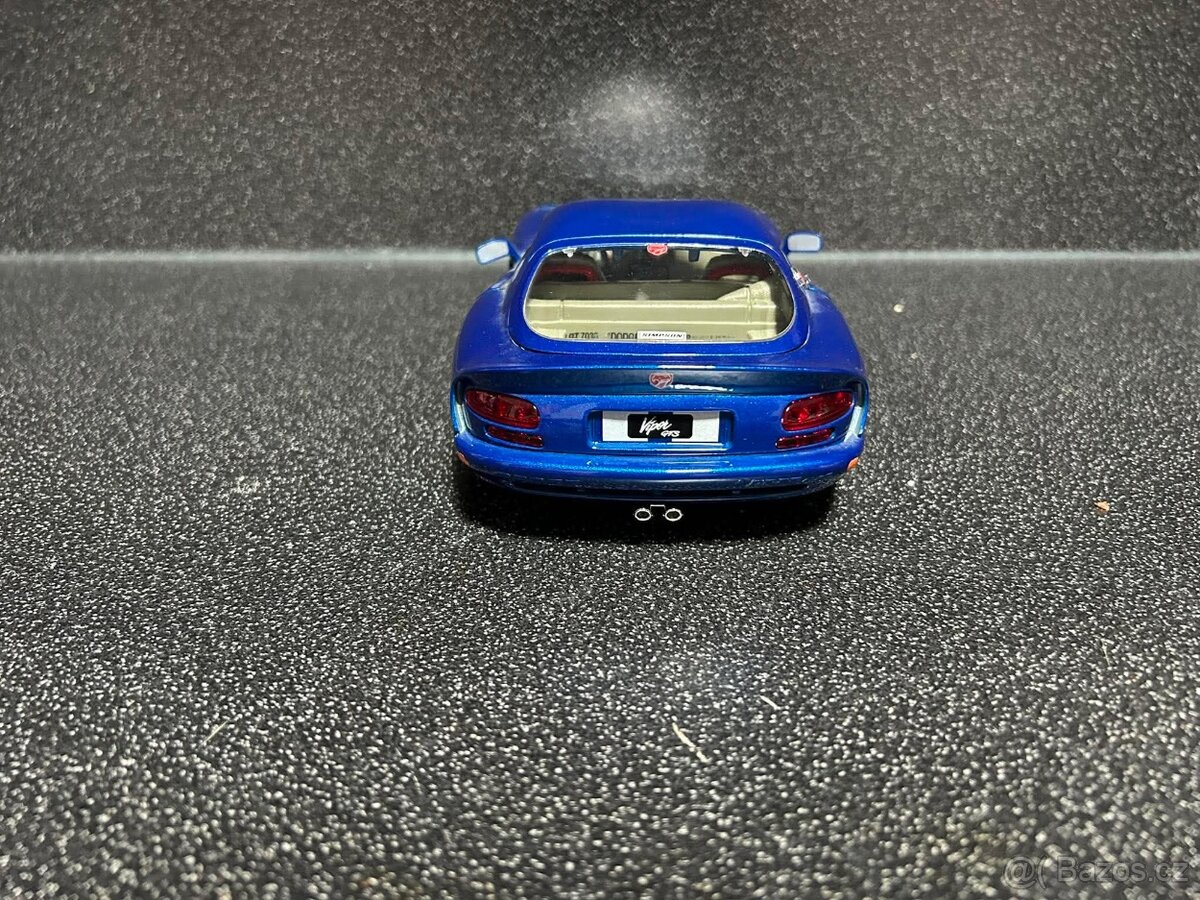 Dodge Viper GTS 1:18 - 5