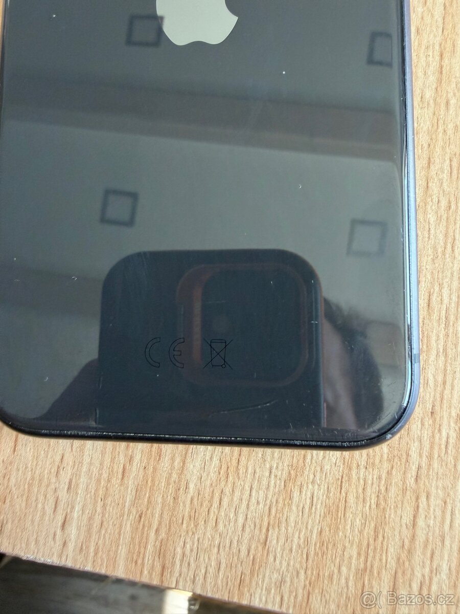 Apple iPhone 11 64GB - 5