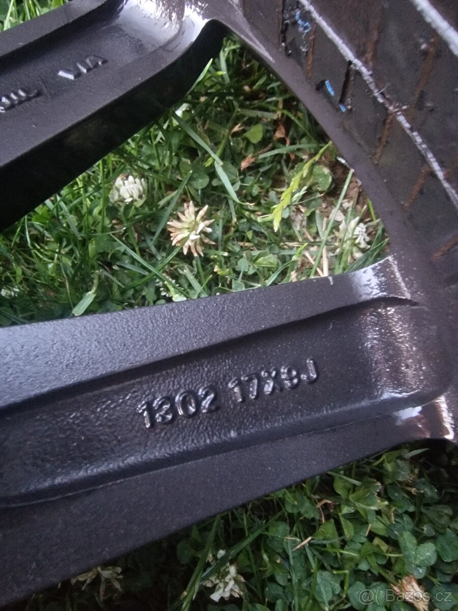 Kola 5x139,7 R17 RacingLine