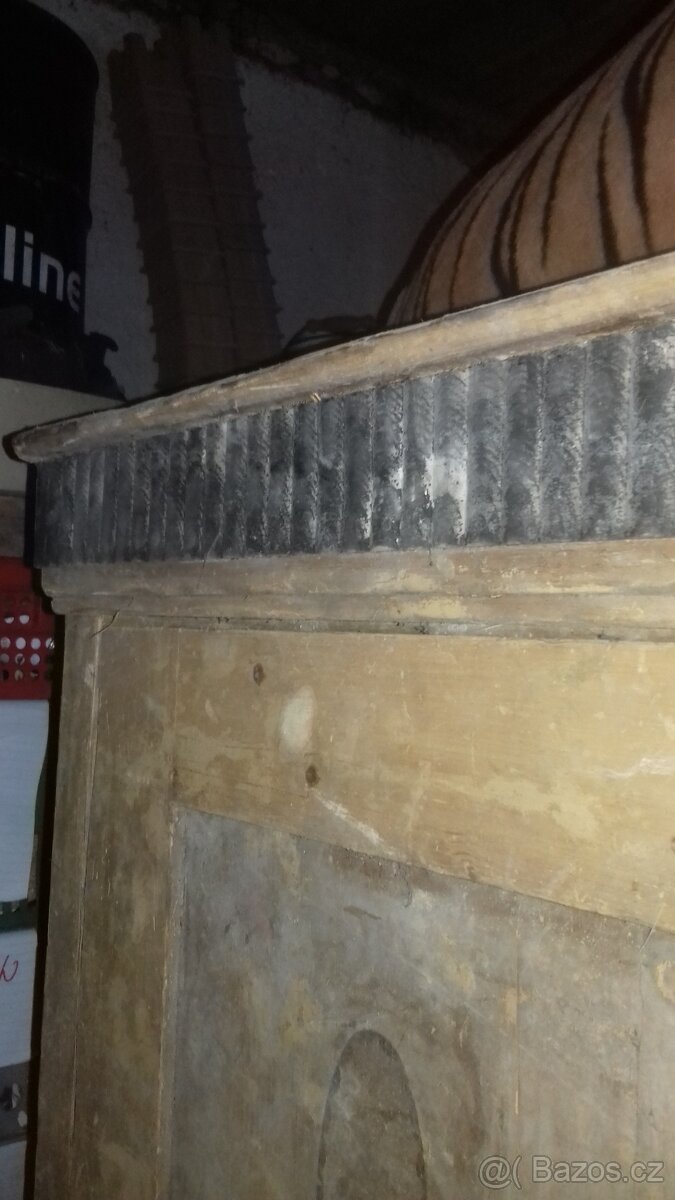 Stará skříň - 5