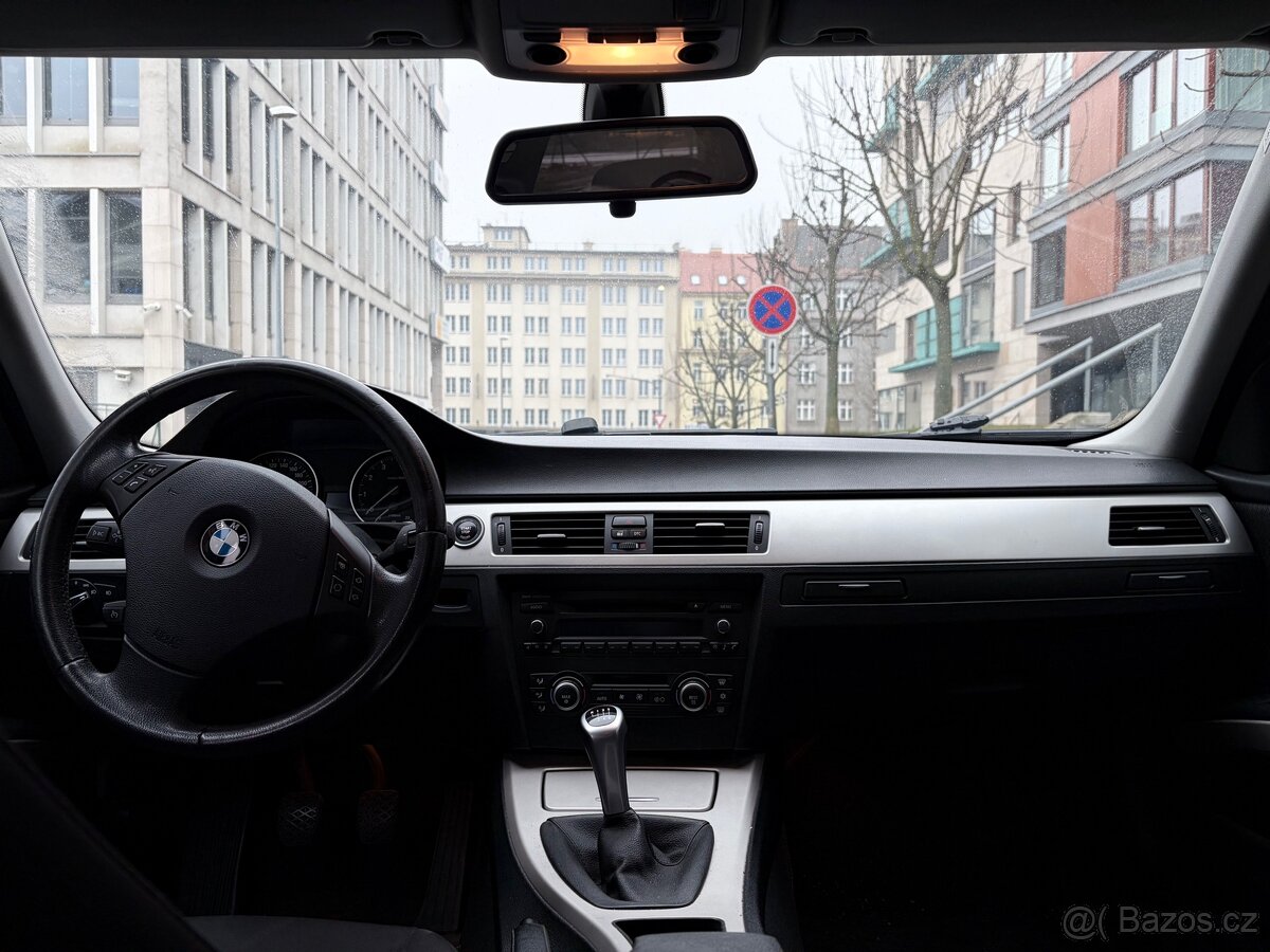 BMW e90 325i 160 kW - 5