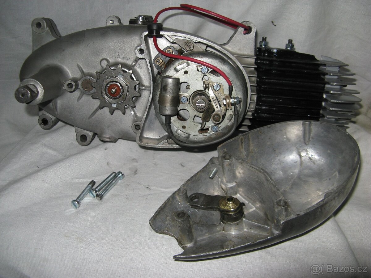 JAWA 550 - 555 PIONÝR motor 1 - 5