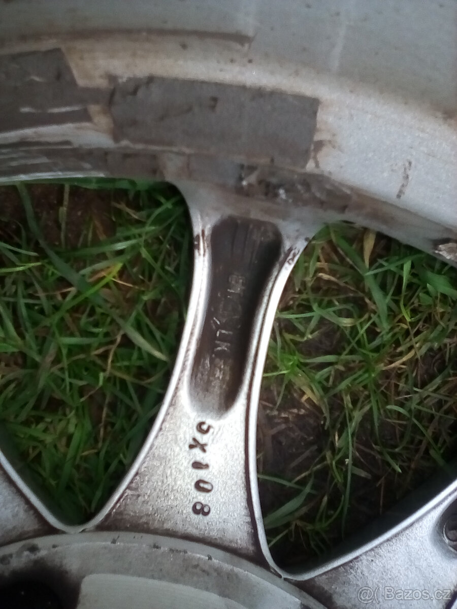 Prodám hliníková kola na vozidla Renault - 5