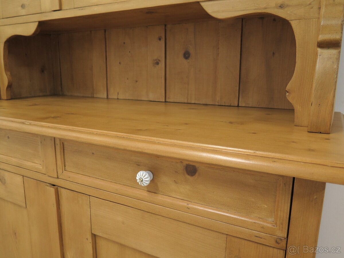 Kredenc z masivu - 5