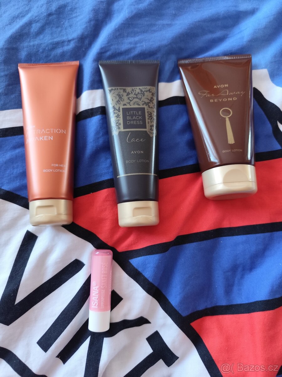 Darují Mix věcí - 5