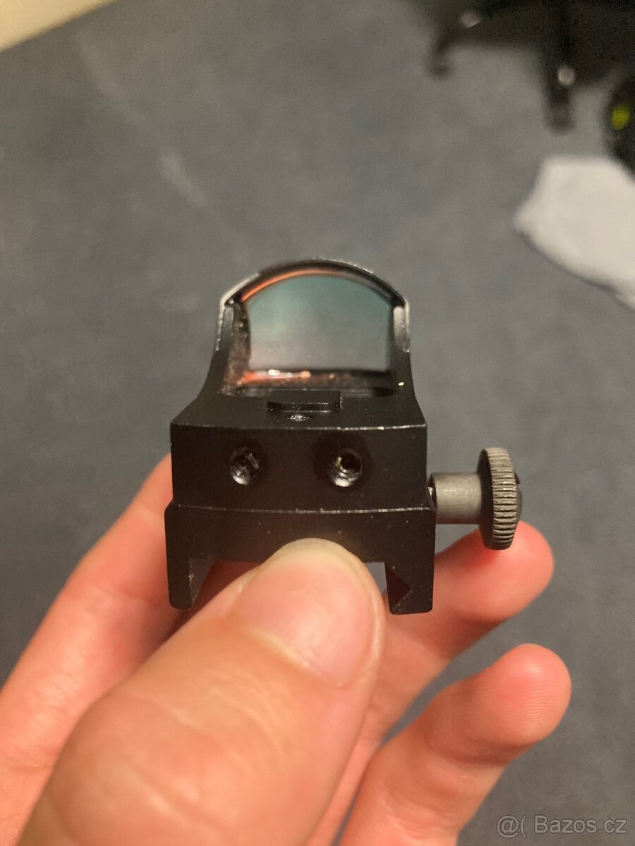 Airsoftová zbraň CYMA M4 - 5