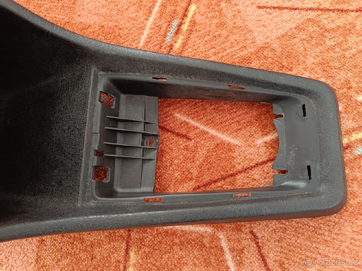 VW Golf 2 - originál původní středový panel - 5