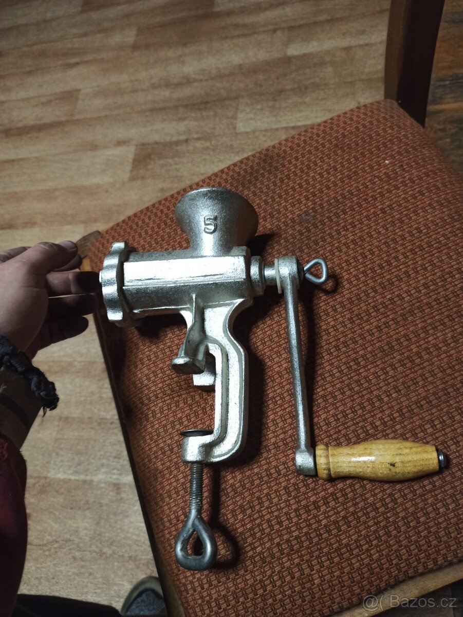 Mlýnek na maso 5 - 5