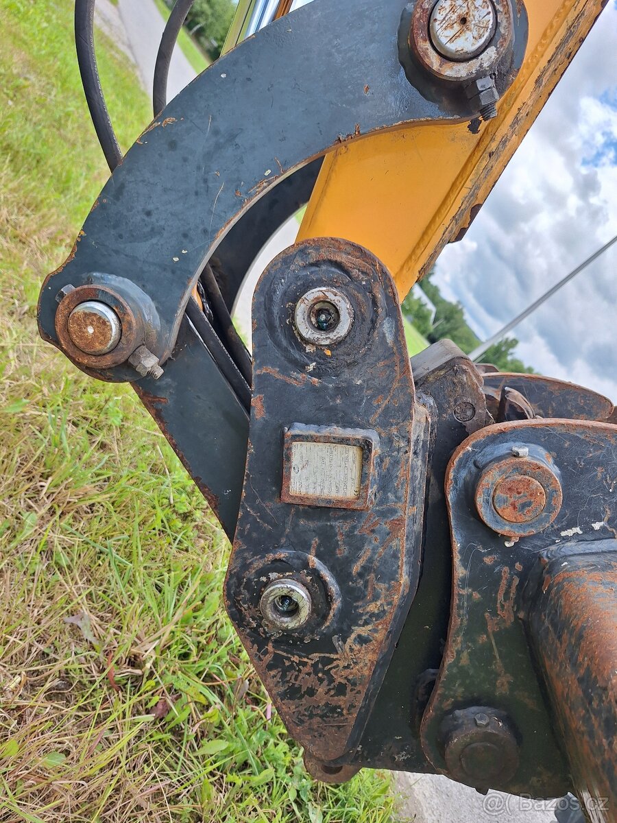 Kolesový otočný bager Hyundai 55w-9a robex - 5