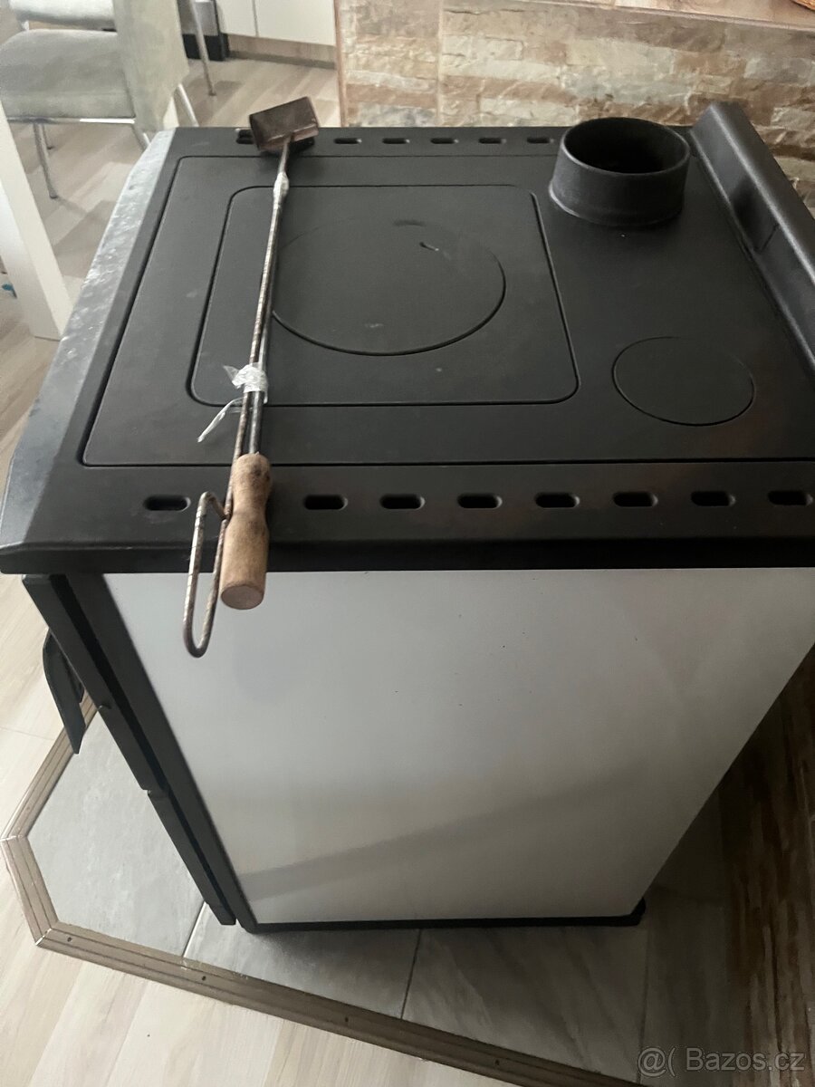 Sporák na tuhá. paliva Calorex 100 - 5