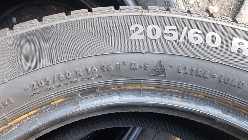 Zimní pneumatika 205/60/16 Continental - 5