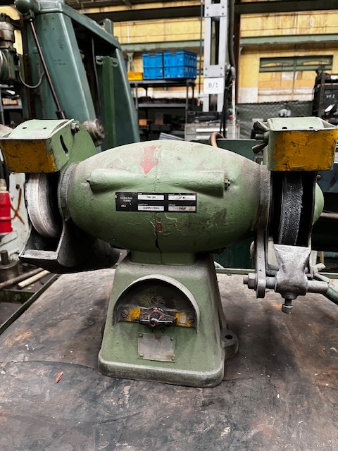 Dvoukotoučová bruska stolní - 5