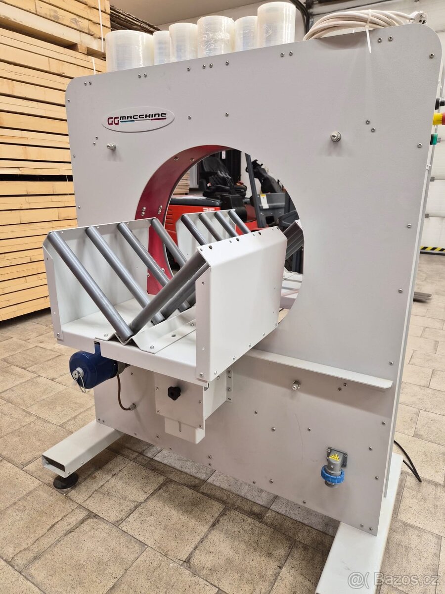 Horizontální poloautomatický ovinovací stroj - 5