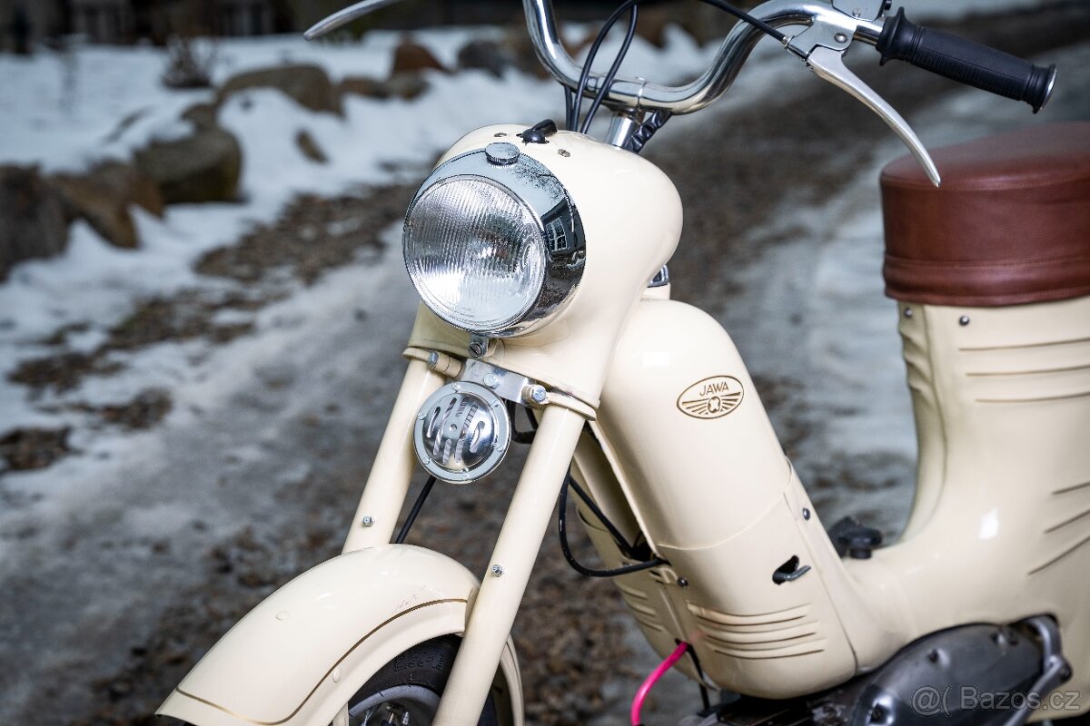 JAWA 50/550 PAŘEZ - 5