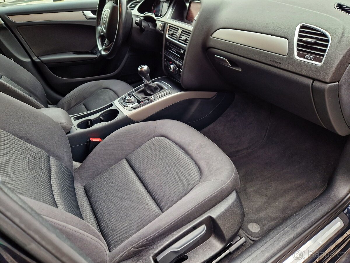 Audi A4 B8 facelift, 2013, 2.0 120 kW, manuál, bi-xenon - 5