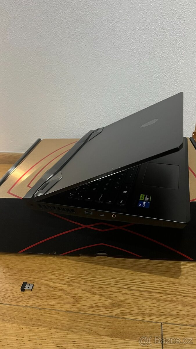 Herní notebook MSI Vector GP77 13VG / Rtx 4070 / i7-13700h - 5