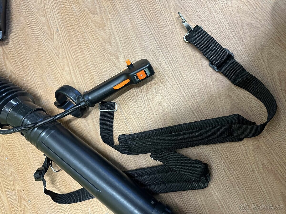 Foukač na záda BBX9900 – 4 takt, jen rozbalený (číslo 1 - 5