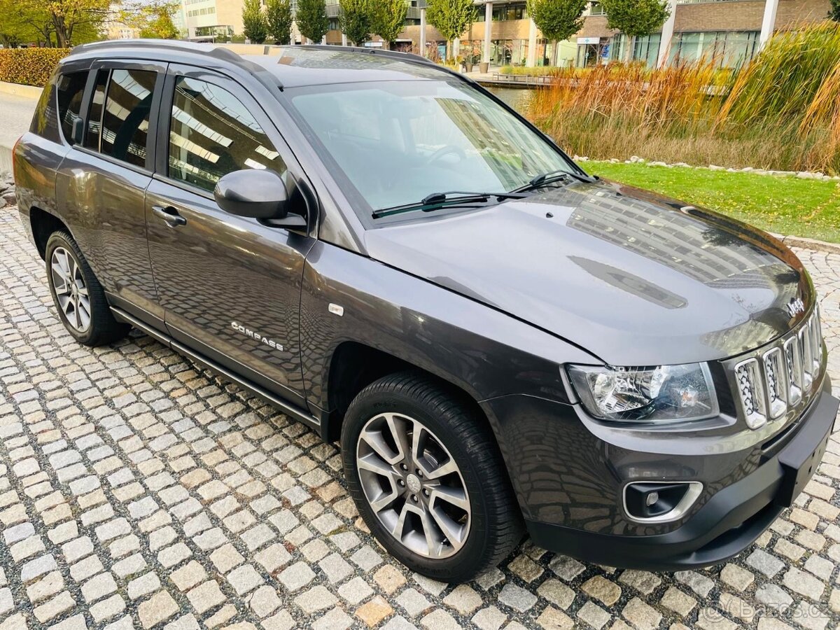 Jeep Compass 2.2CRD 120KW 4x4 MANUÁL KAMERA VÝHŘEV TAŽNÉ - 5