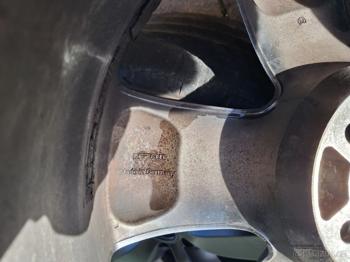 4x Al disky 19" rozteč 5x114.3 + 2x s pneu 245/55 R19 - 5