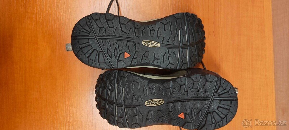 Nové 2x KEEN dámské outdorové boty 38 + 38,5, PC 4.199,- - 5