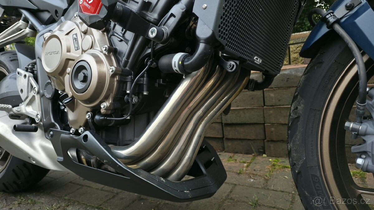 Honda CB650R 2021, plná výbava - 5