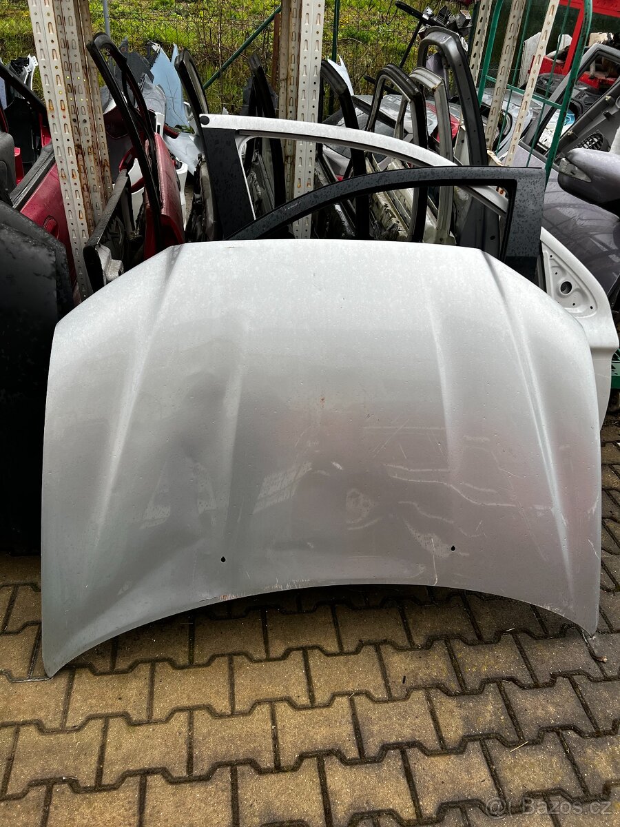 KAPOTY, BLATNÍKY MITSUBISHI - 5