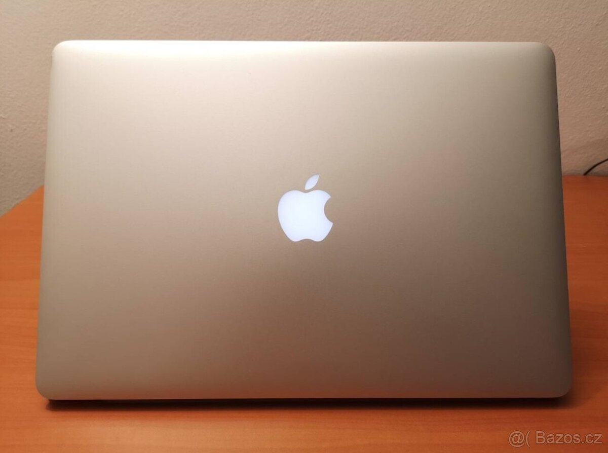 Apple MacBook Pro 15" 2015 i7/16/512/AMD - 5