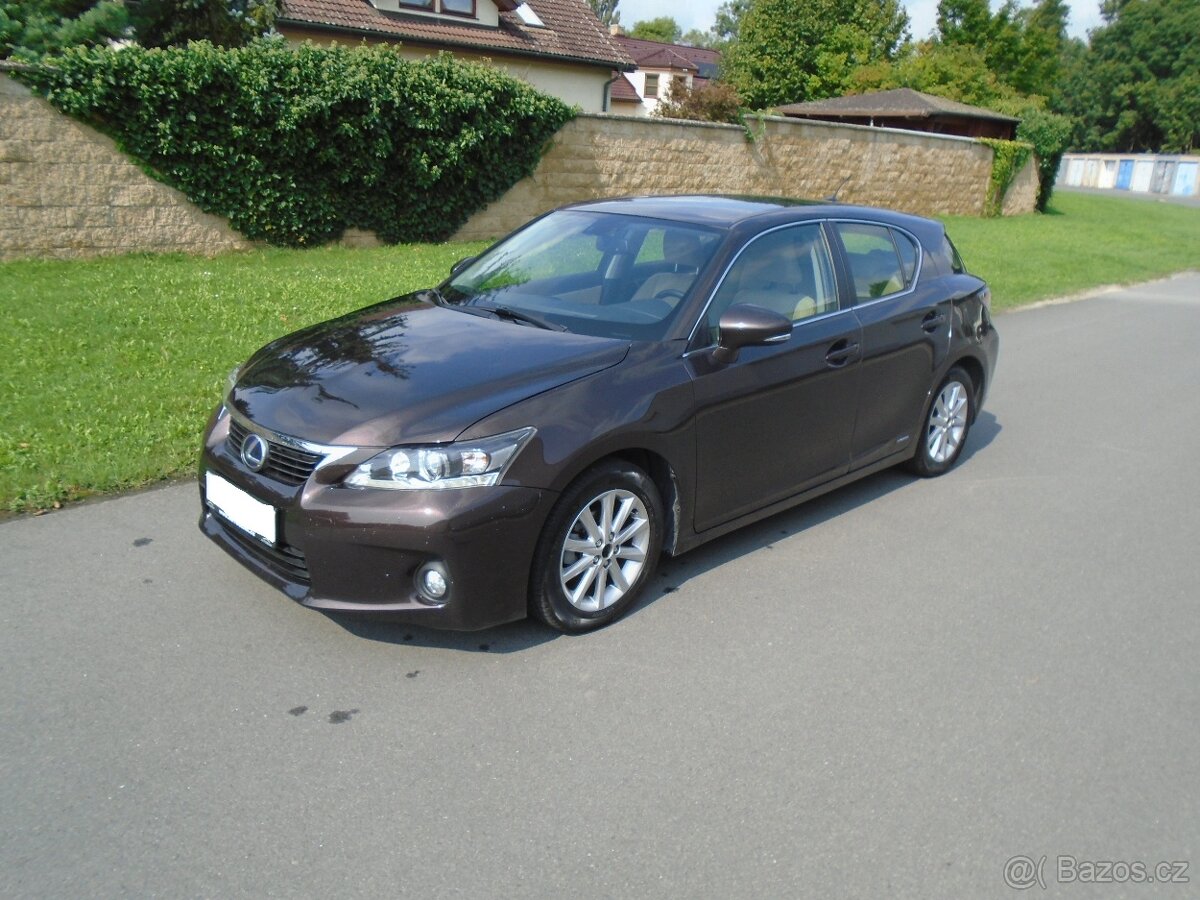 Lexus CT200H - 5