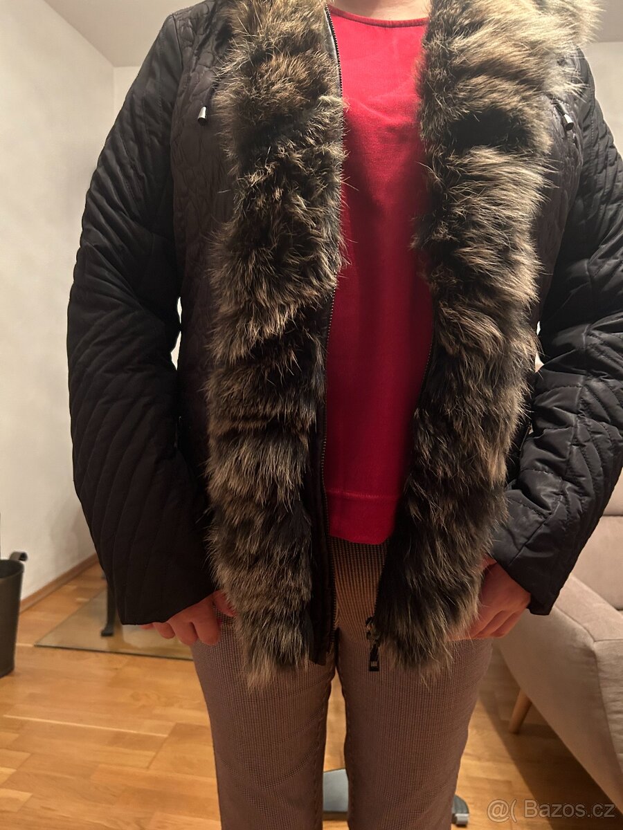 Dámský kožich , bunda Kara , svetr Kara , ceny v textu - 5