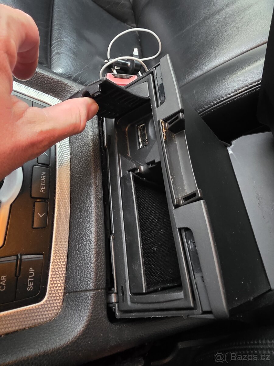 Audi q7 s kampingovou sadou 7 míst - 5