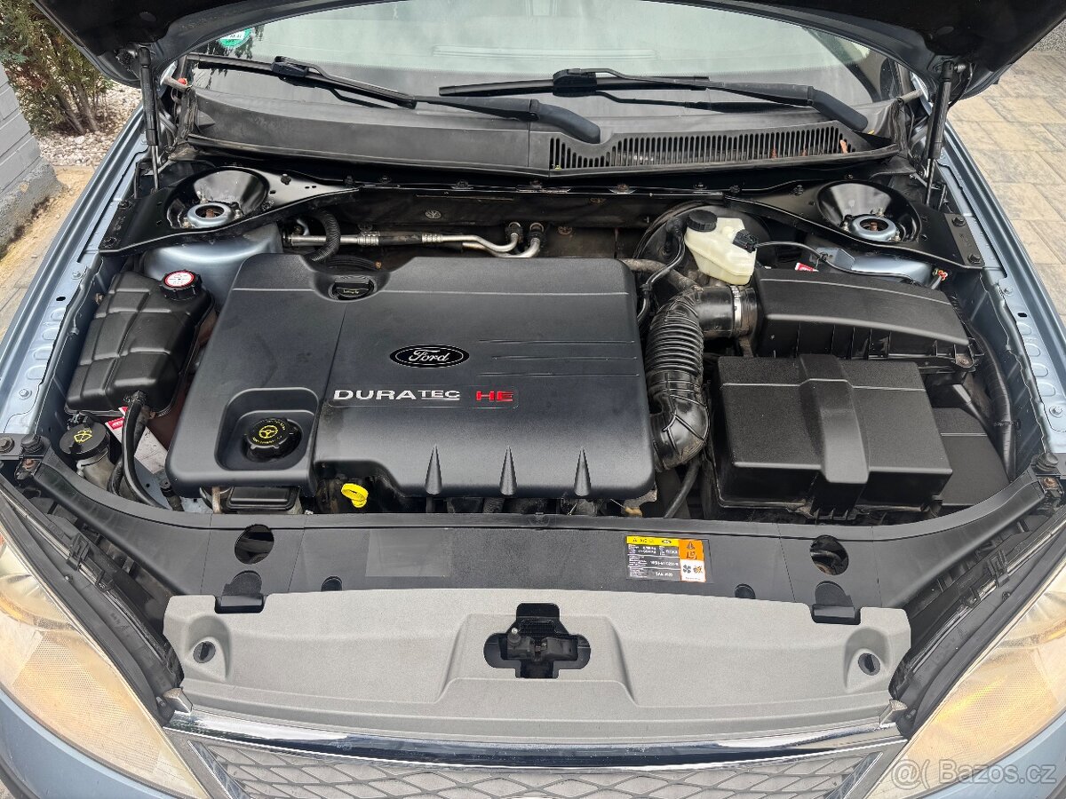 Ford Mondeo 1.8 - 5